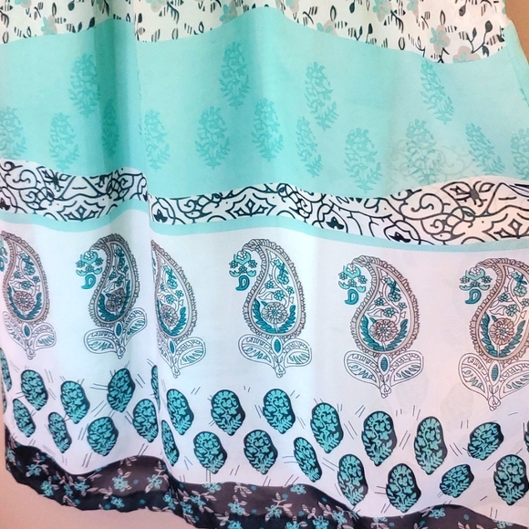 Thin-strap Maxi Dress - Picture 3 of 3